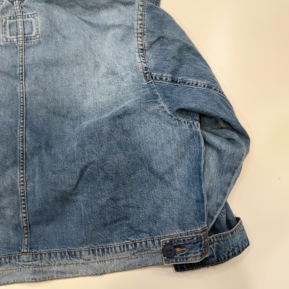 Stylish Blue Denim Jacket From American Eagle -XL - Picture 8 of 11